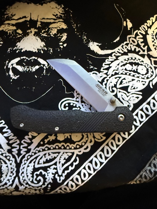 Additional photo of Bear Edge Flipper